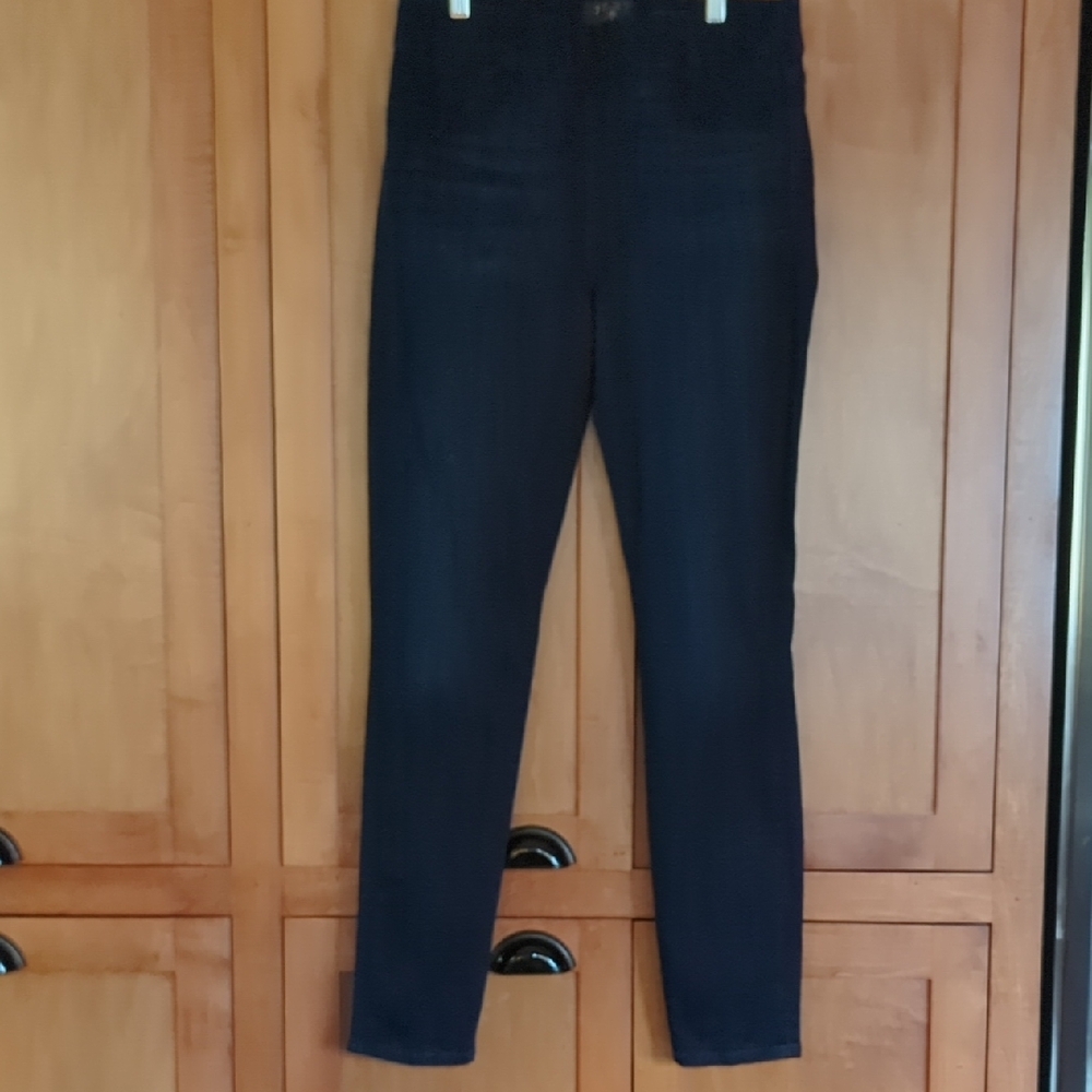 7 For All Mankind Jen7 Pull On High Rise Black Jeans 10